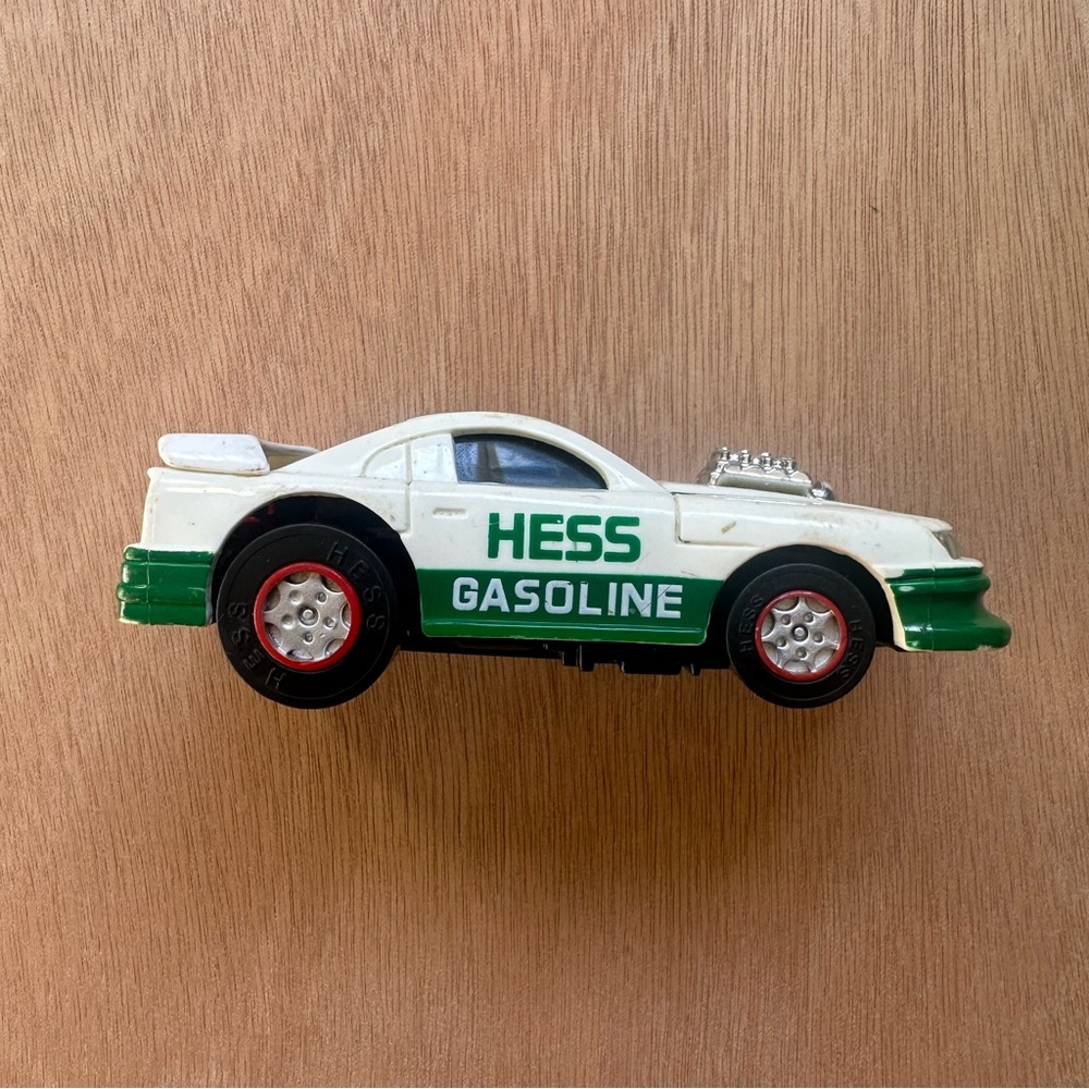 Vintage 1997 Amerada Hess Gasoline Muscle Racing Car Toy Cars